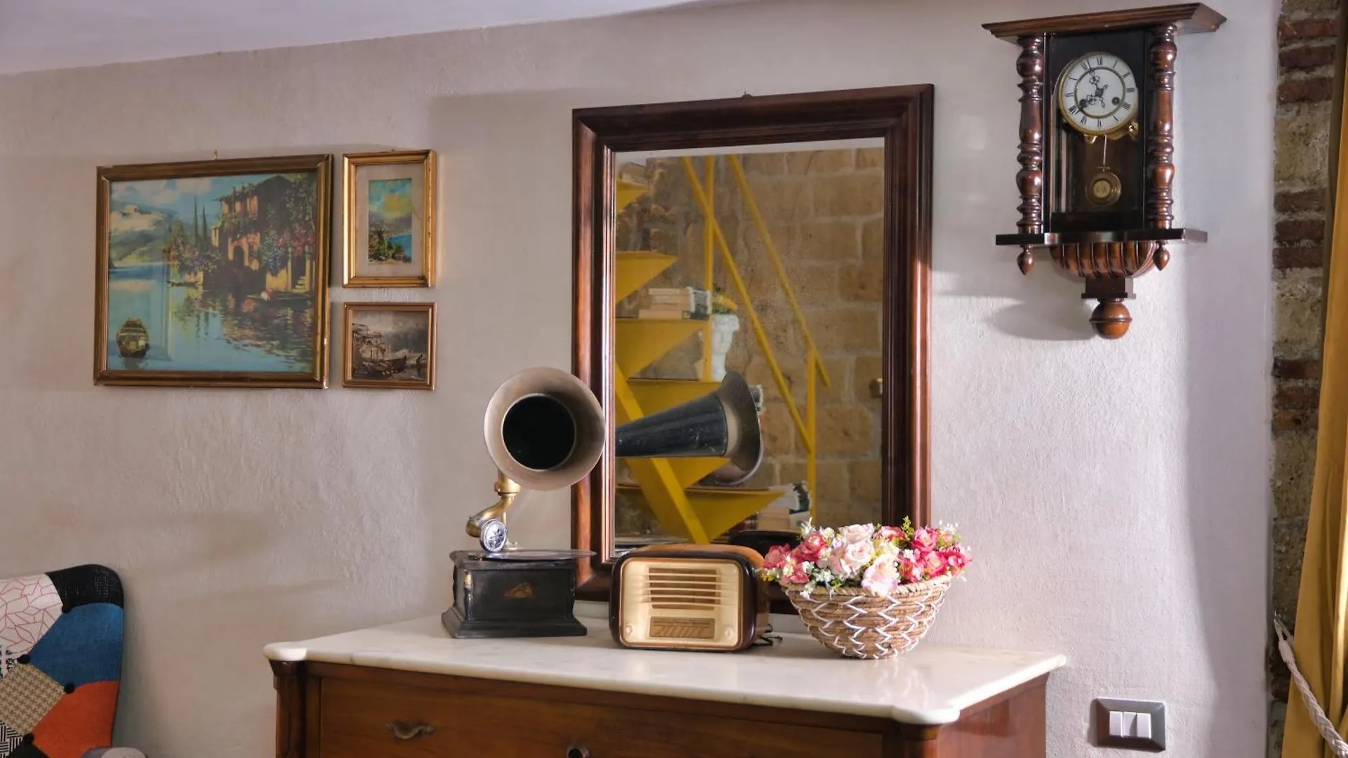 Carlito'S House- Un'Intera Casa Al Centro Storico Apartment Naples