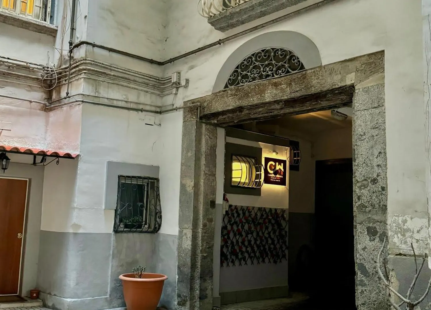 Carlito'S House- Un'Intera Casa Al Centro Storico Apartment Naples