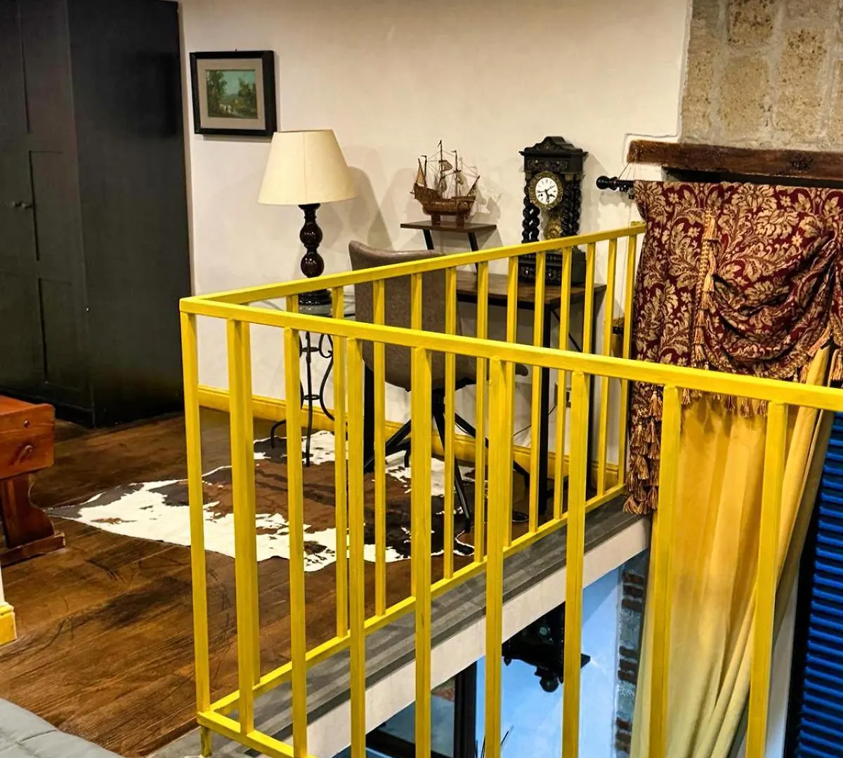 דירות נאפולי Carlito'S House- Un'Intera Casa Al Centro Storico